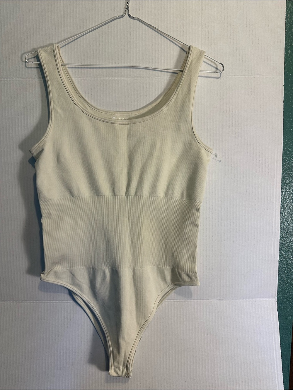 boc Cream Sleeveless Women’s One-Piece Bodysuit